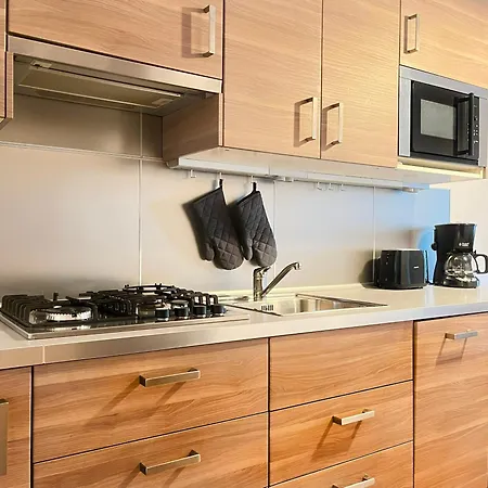 Large 2 Bedrooms And Living Room, Kazimierz District קרקוב