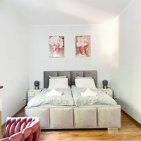 Large 2 Bedrooms And Living Room, Kazimierz District * Krakov