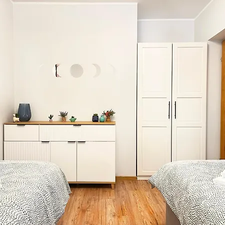Large 2 Bedrooms And Living Room, Kazimierz District Apartmán Krakov