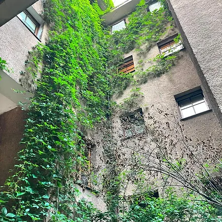 Large 2 Bedrooms And Living Room, Kazimierz District Krakov
