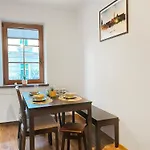 Large 2 Bedrooms And Living Room, Kazimierz District Apartamento Cracovia