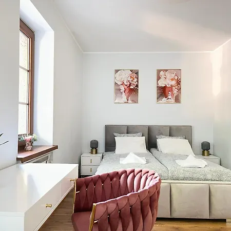 Large 2 Bedrooms And Living Room, Kazimierz District Apartment Krakow