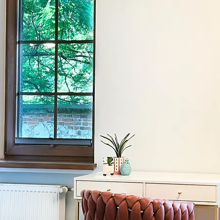 Large 2 Bedrooms And Living Room, Kazimierz District Appartement