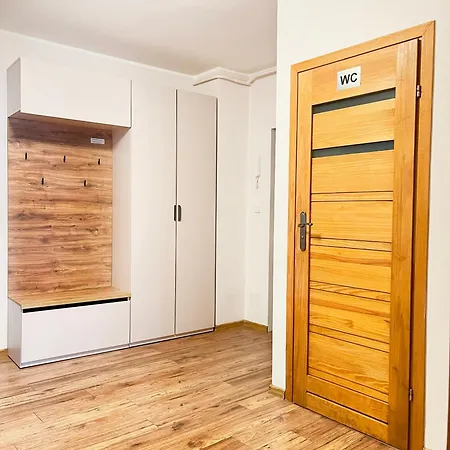 Large 2 Bedrooms And Living Room, Kazimierz District Apartment *