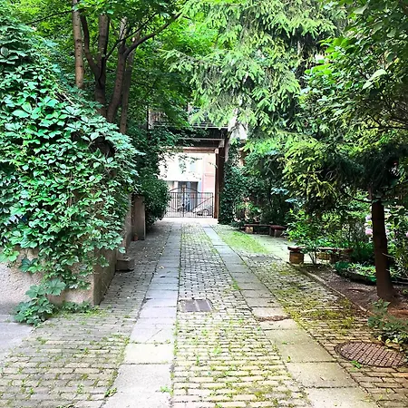 Apartment Large 2 Bedrooms And Living Room, Kazimierz District
