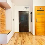 Large 2 Bedrooms And Living Room, Kazimierz District Daire