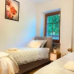 Daire Large 2 Bedrooms And Living Room, Kazimierz District